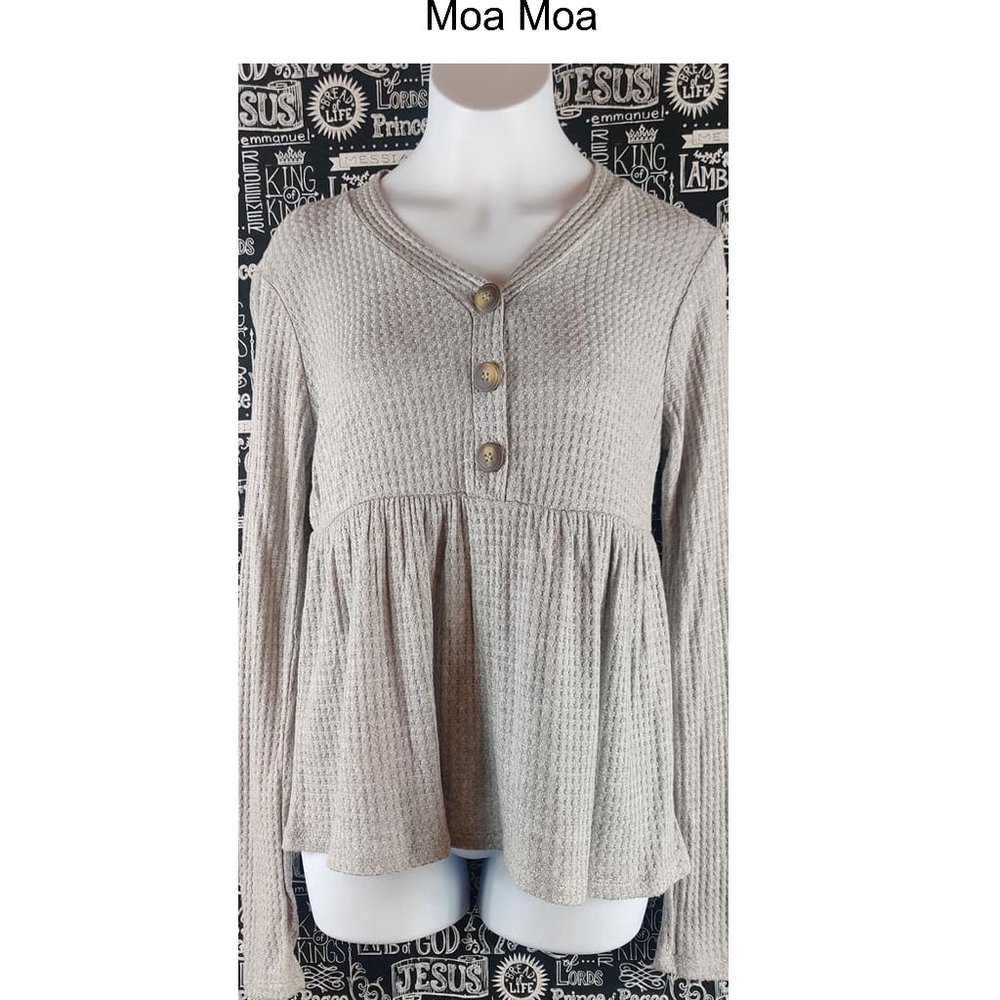 Moa Moa Girls Top Sz M NWT